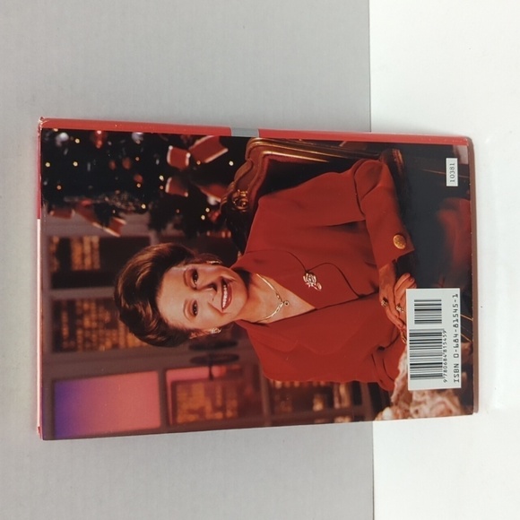 Mary Higgins Clark Silent Night Hardback Book Large Print 1995 Novel - Picture 2 of 6